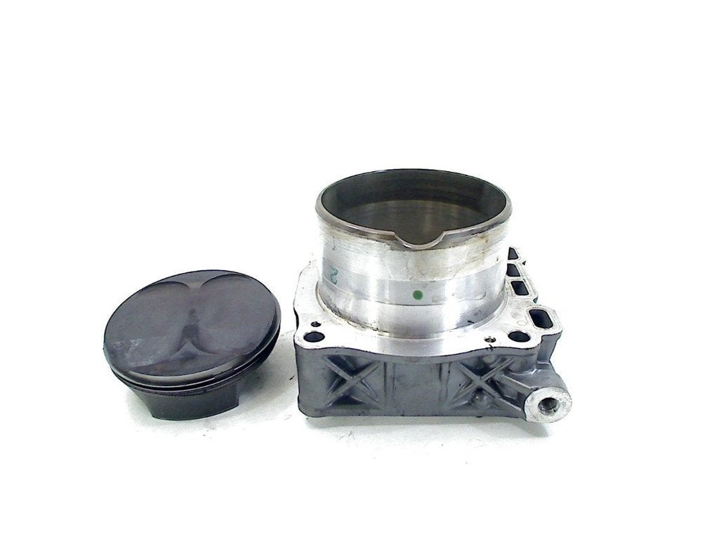 PISTON ENSEMBLE KTM 1290 Super Duke R 2014-2016, Motos, Dhr. S. di Majo, Utilisé, Info@cama-motorparts.nl, P.J. Troelstraweg 8 8
3144 CX  MAASSLUIS, NL
