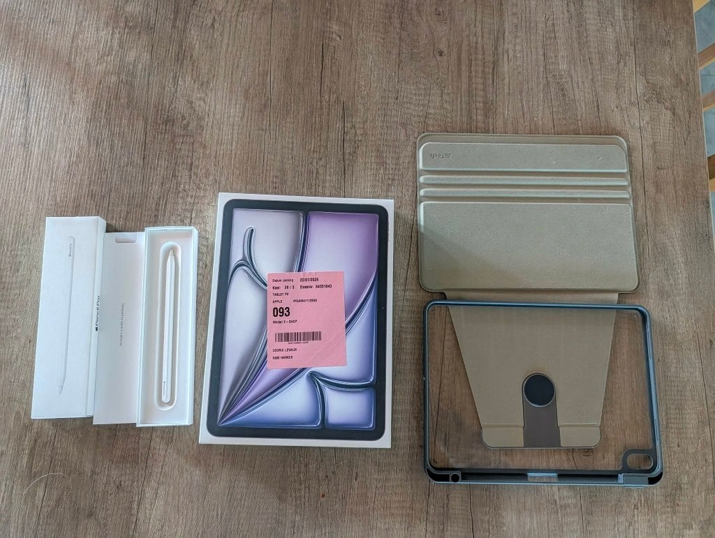 Apple IPad Air van 11 inch, Computers en Software, Apple iPad Air, 11 inch, Ophalen of Verzenden, Zo goed als nieuw