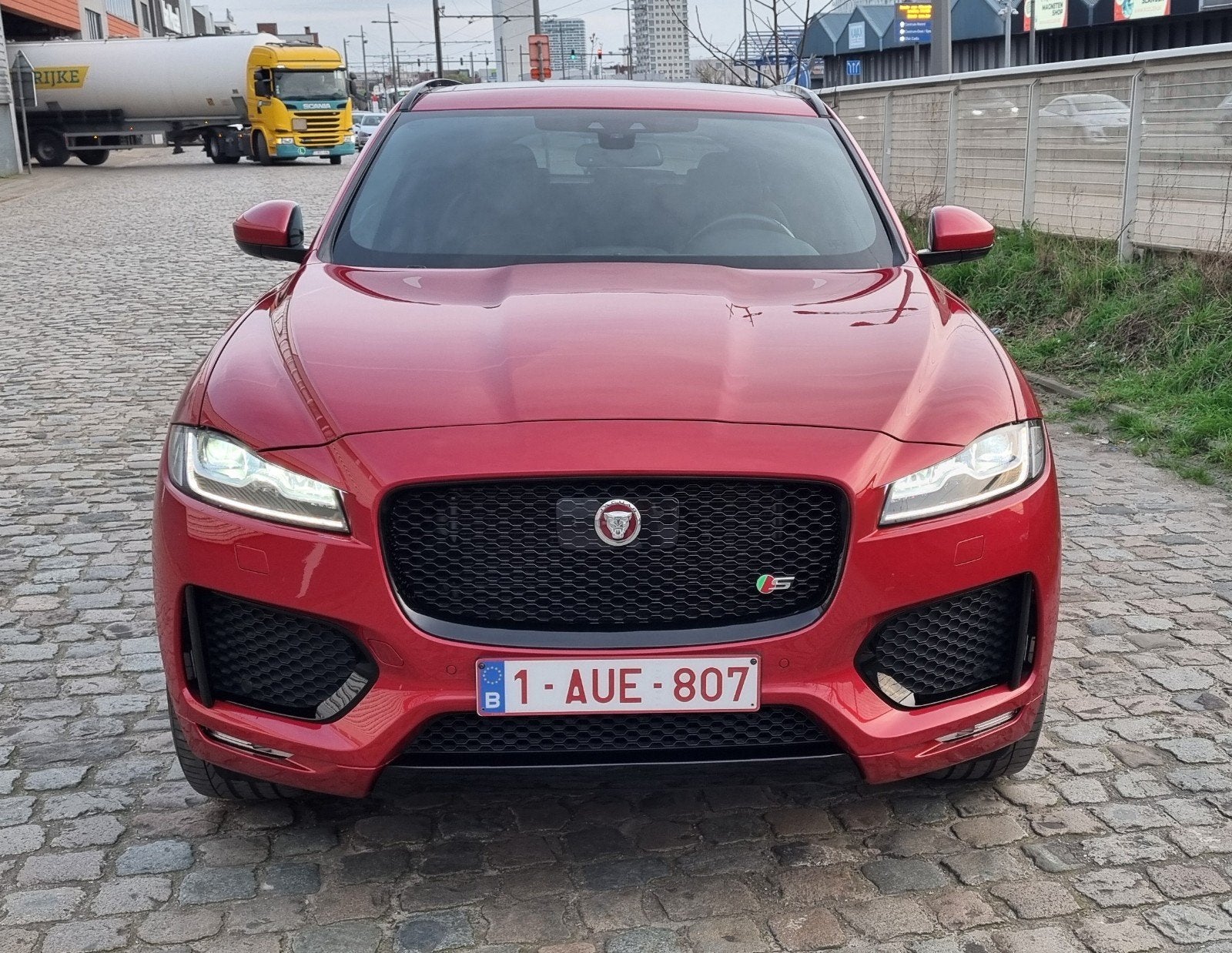 Jaguar F-pace s awd, Autos, Rouge, Cuir et Alcantara, Achat, Euro 6