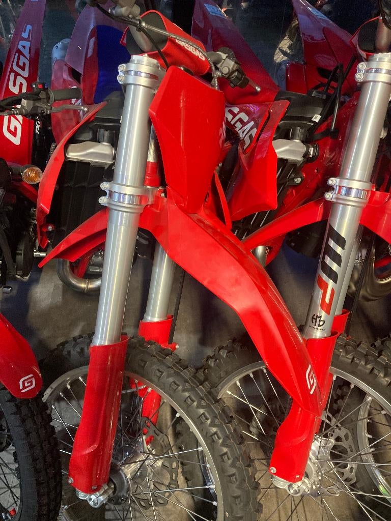 PROMO OVERJAARSE GASGAS & HUSQVARNA MOTOREN, Motoren, Bedrijf, Sport, GAS GAS