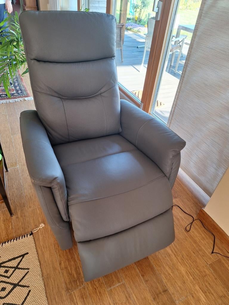Fauteuil relax électrique, 75 à 100 cm, Comme neuf, Enlèvement, Cuir