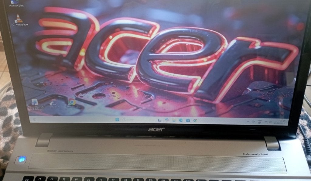 ACER I,5 / Wind.11./ 6 RAM/ 120 SSD./ groot 17,3" beeld, Computers en Software, I,5, Ophalen of Verzenden, SSD, Azerty
