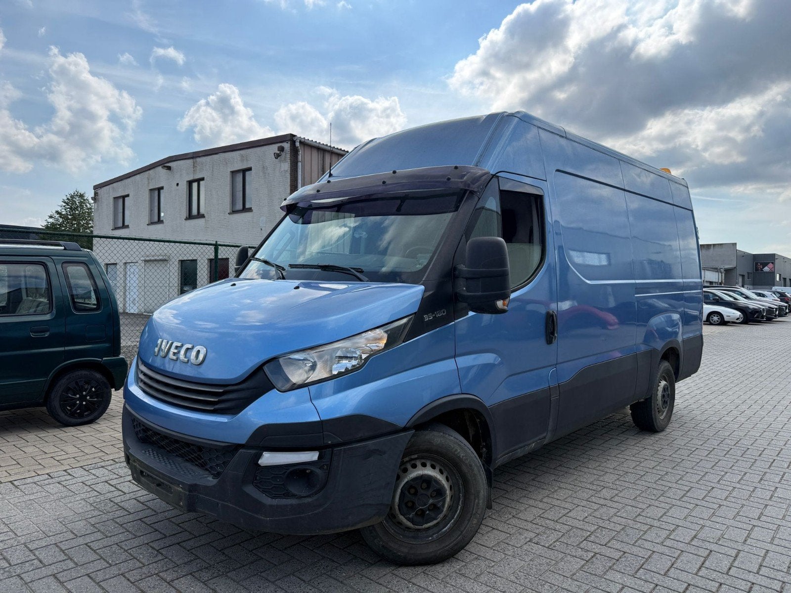 Iveco Daily 3.0hpt 35-180 Automaat Airco euro 6b, Autos, Camionnettes & Utilitaires, Achat, Iveco, Capteur de lumière, Diesel