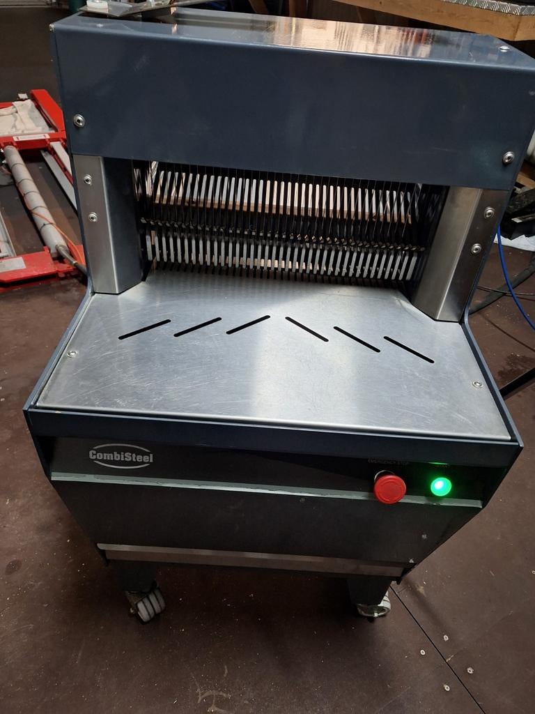 Machine à découper le pain Combisteel 11 mm., Enlèvement