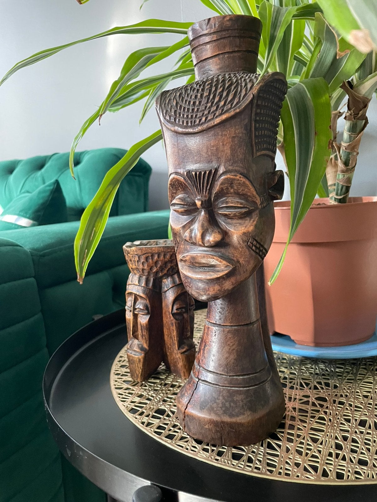 Unieke handgemaakte Afrikaanse houten sculpturen (2 stuks), Enlèvement, Bois, Statue
