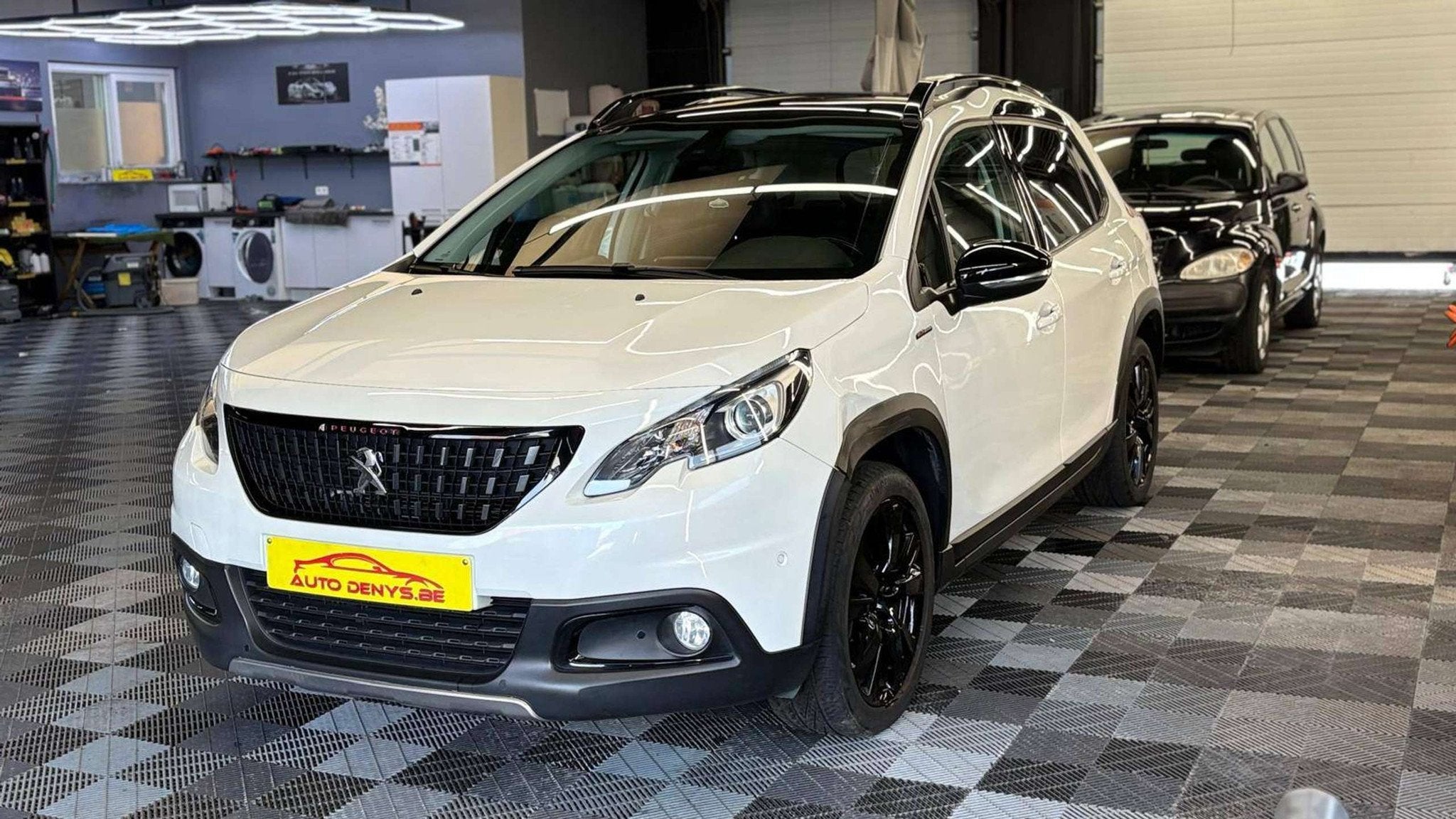 Peugeot 2008 benz AUTOMATIQUE Euro 6 bj. 2019 126595km, https://public.car-pass.be/vhr/e2c112e1-c2f8-46e7-aacb-94ff24727b80, Achat