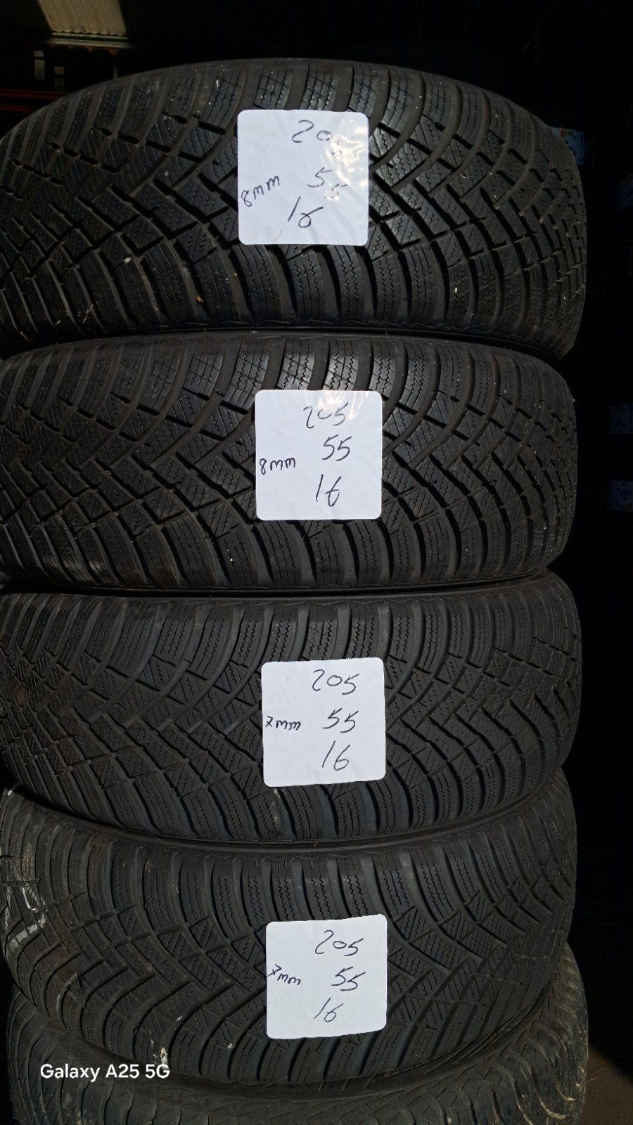 205/55/16 205/55r16 2055516 Démo hivernale 8 mm et 7 mm, Autos : Pièces & Accessoires, Enlèvement, Ferrari
