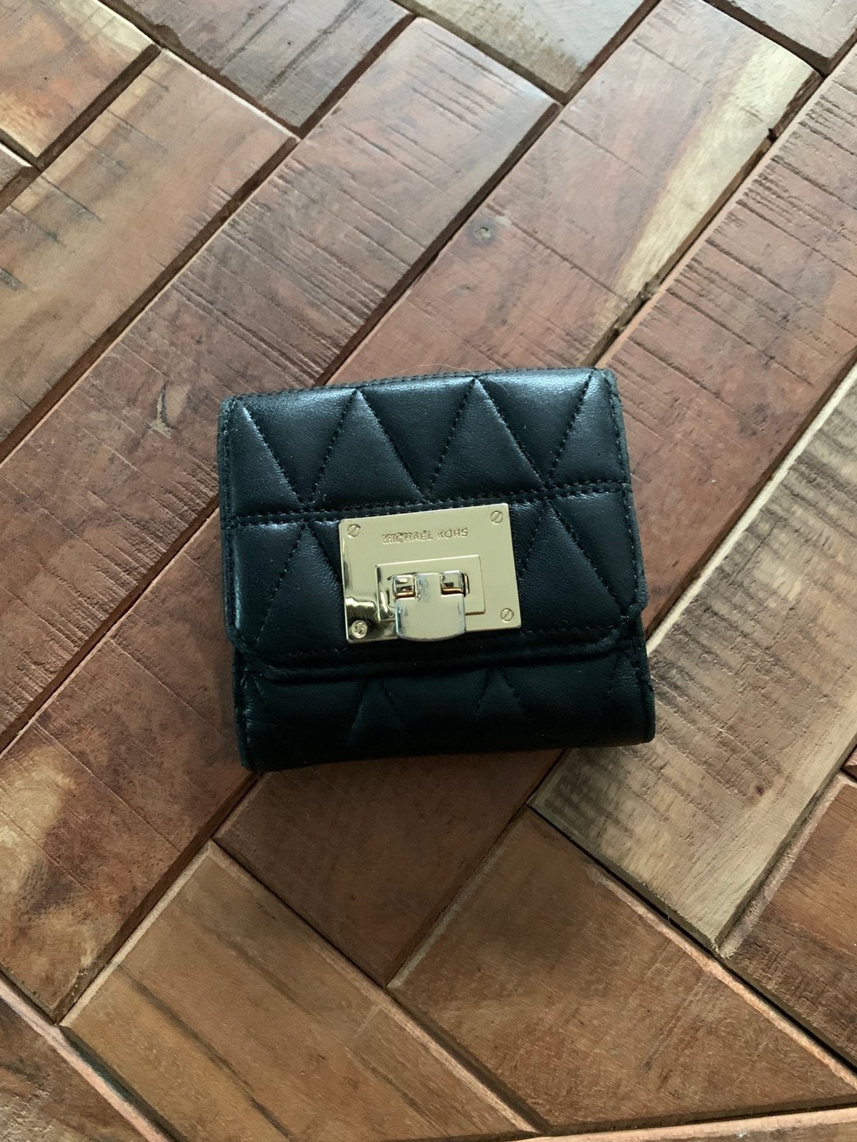 Michael kors portemonnee, Handtassen en Accessoires, Portemonnees, Ophalen, Gebruikt, Zwart