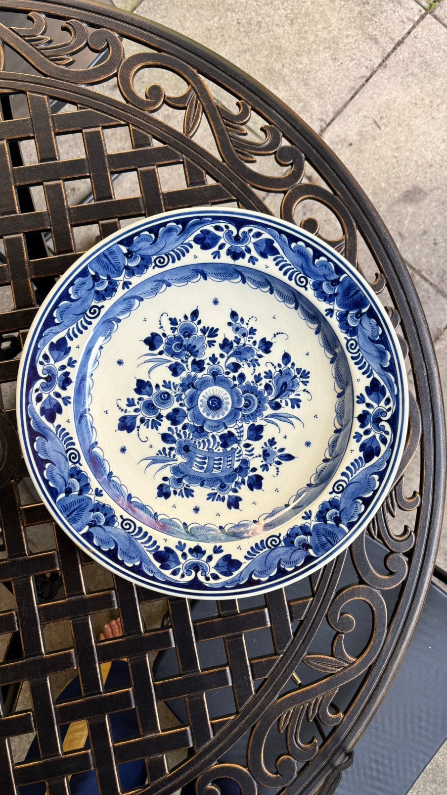 Grande plat murale vintage bleue de Delft - ZG couronnée, Antiquités & Art, Enlèvement