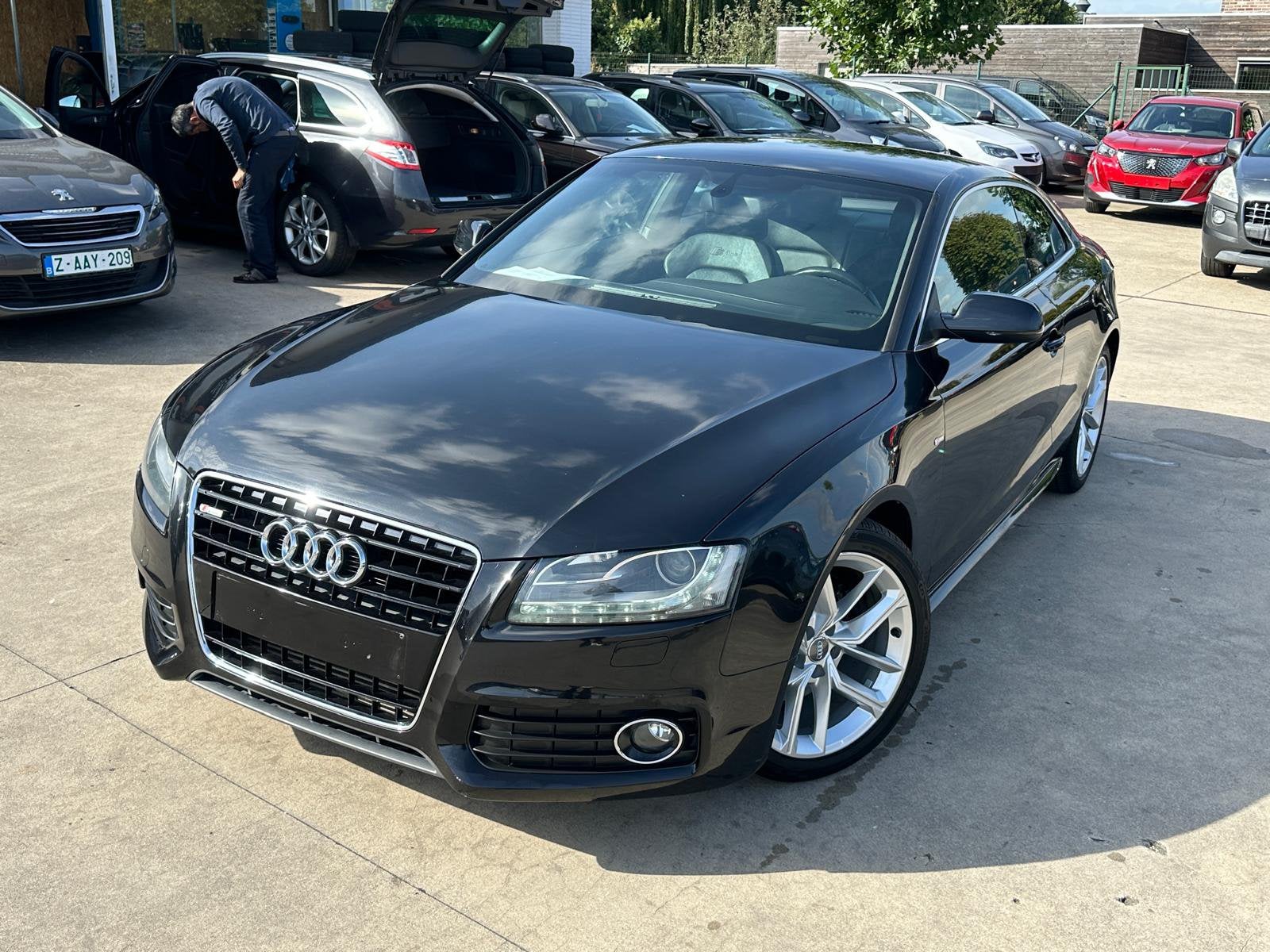 Audi A5 S-Line 1,8 L à essence 137000 KLM, Autos, Cuir, Euro 5, Achat, Entreprise