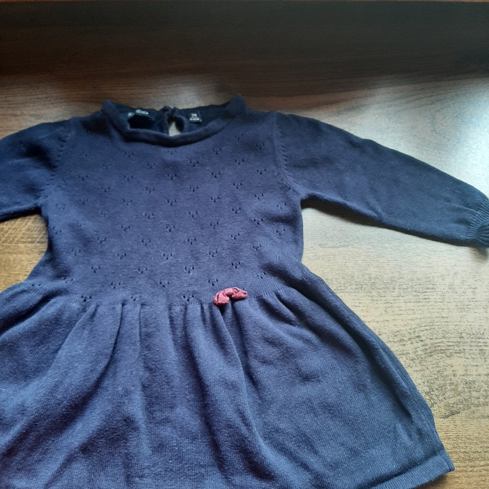 Mooie kleedjes zijn wel fellere kleuren dan op foto., Kinderen en Baby's, Babykleding | Maat 86, Ophalen