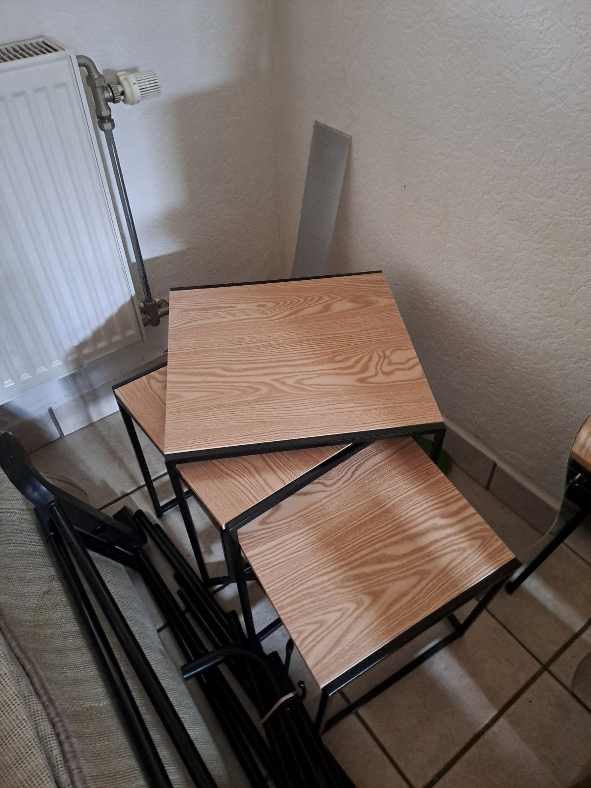 tables gigognes, Maison & Meubles, Armoires | Étagères à chaussures, Enlèvement, Comme neuf