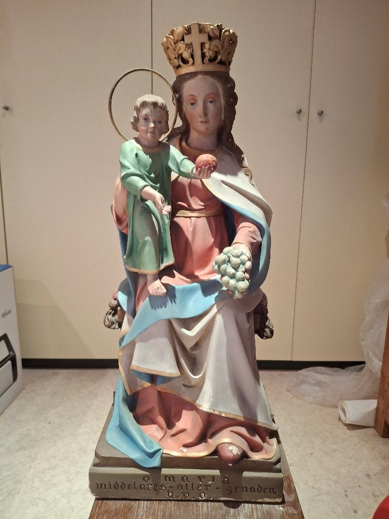 Mariabeeld met kind   - 68 cm hoog, Enlèvement