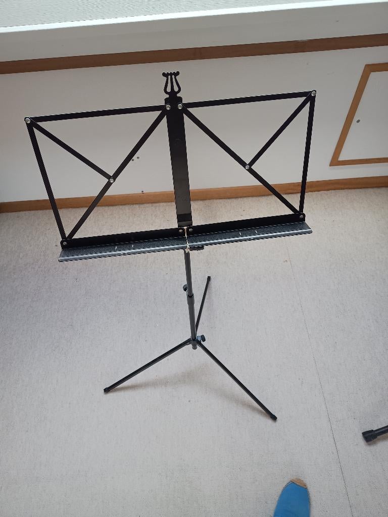 Pupitre K&M partitions musique, Musique & Instruments, Enlèvement, Comme neuf