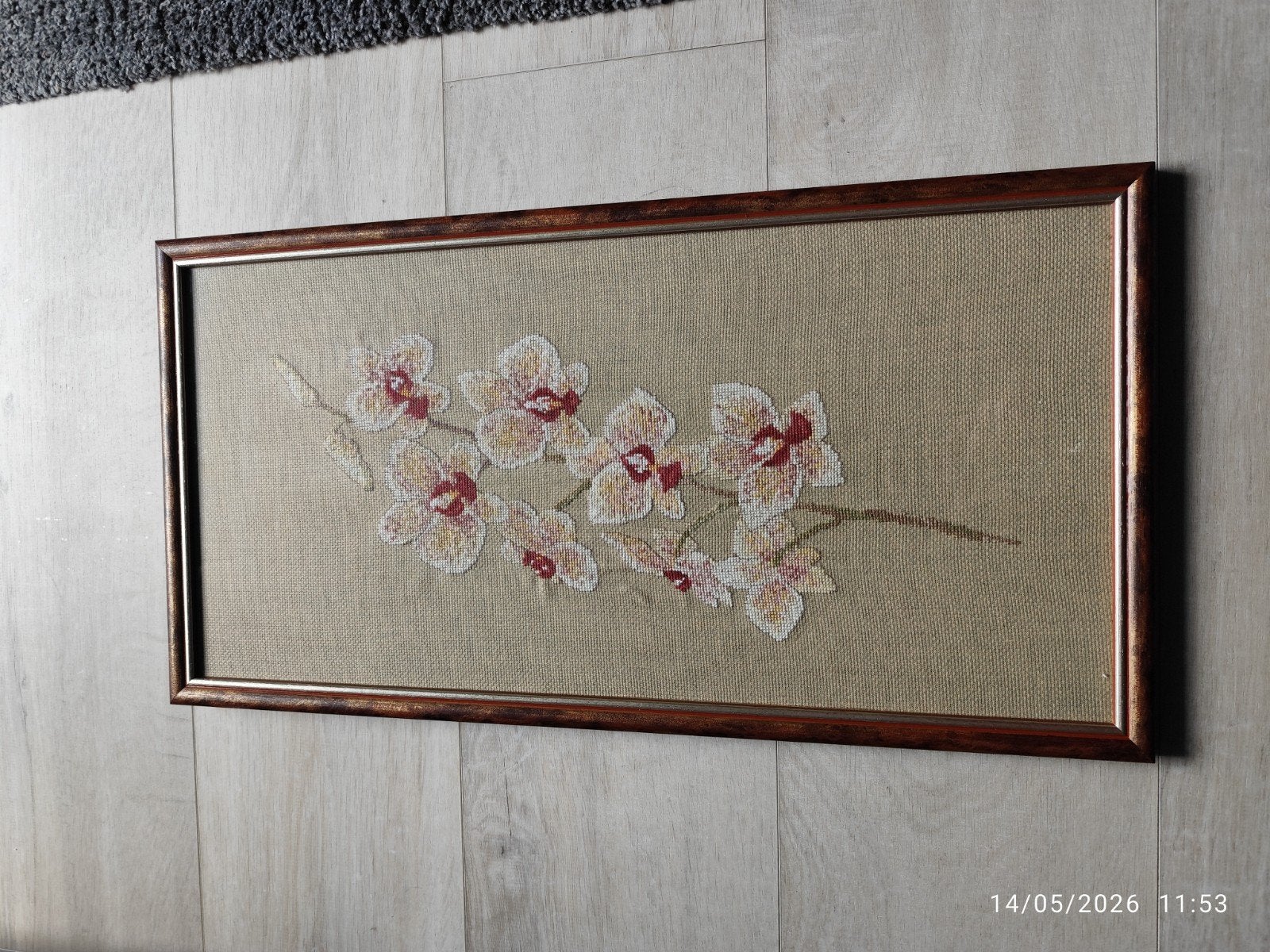 Broderie vintage, Enlèvement