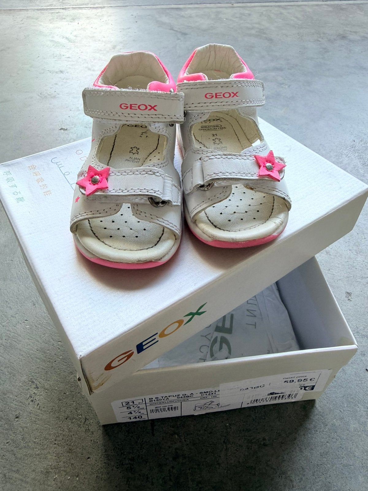 Geox sandalen, Enfants & Bébés, Vêtements de bébé | Chaussures & Chaussettes, Enlèvement ou Envoi, Comme neuf