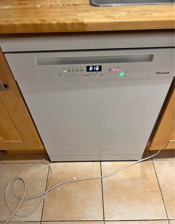 Miele vaatwasser – vrijstaand – zo goed als nieuw, Elektronische apparatuur, Ophalen, Zo goed als nieuw, Vrijstaand