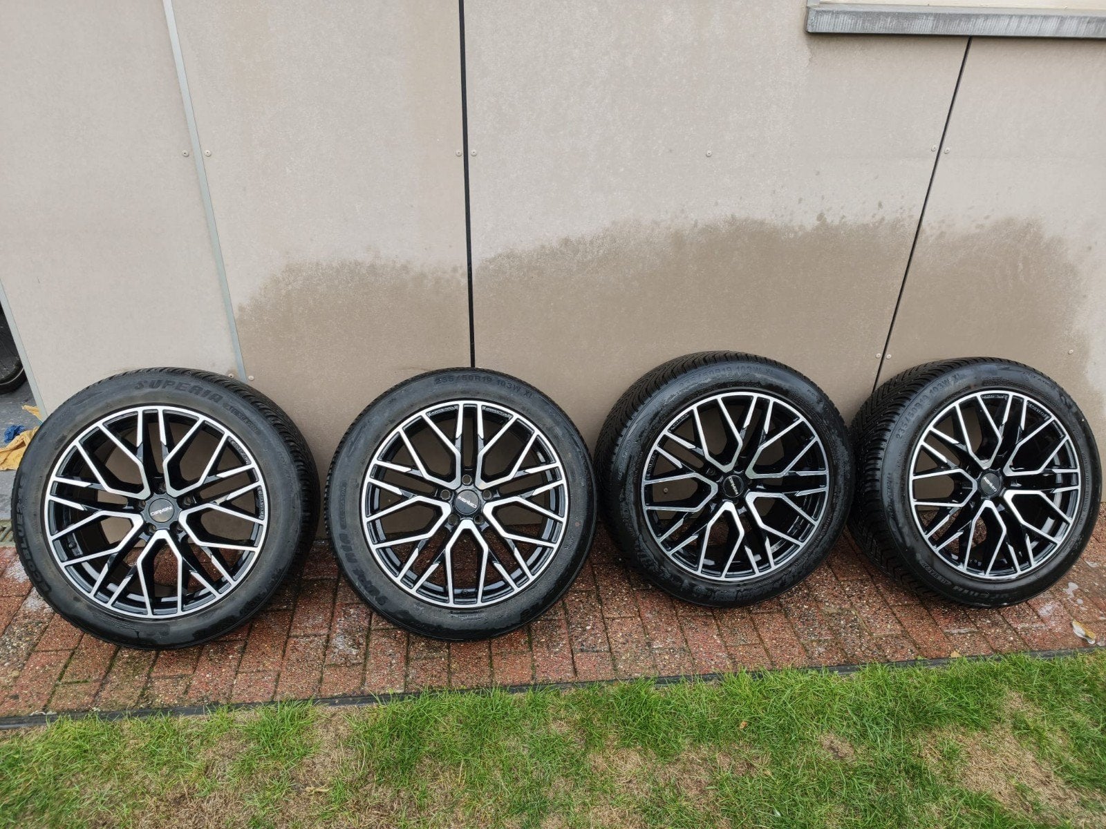 velgen met banden 235/50R19  103w xi, Autos : Pièces & Accessoires, Enlèvement, Pneu(s)