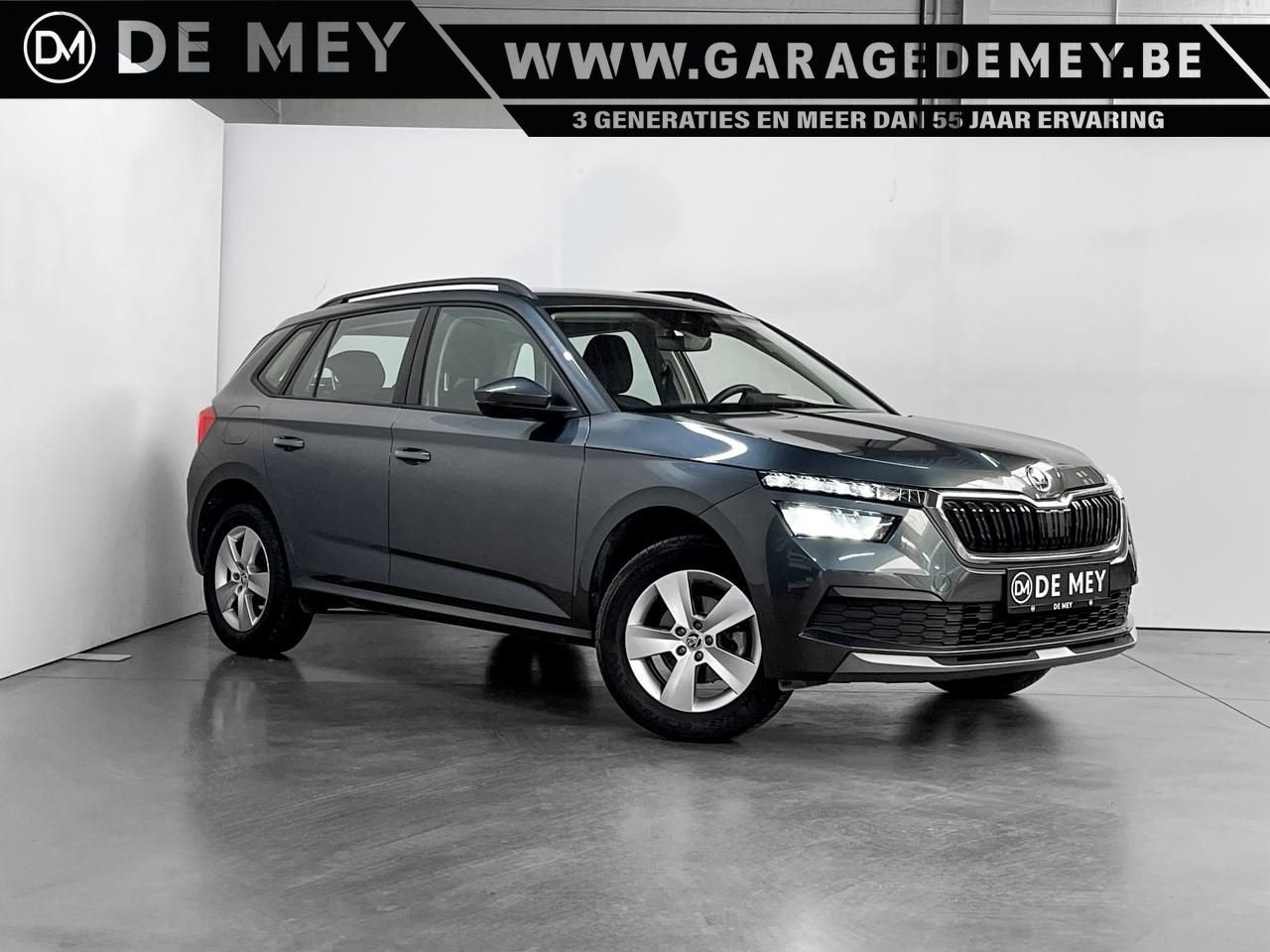 Skoda Kamiq 1.0 TSI / TREKHAAK AFN. / CARPLAY / C.C. / LED /, Auto's, 129 g/km, Sportstoelen, Bedrijf, Handgeschakeld