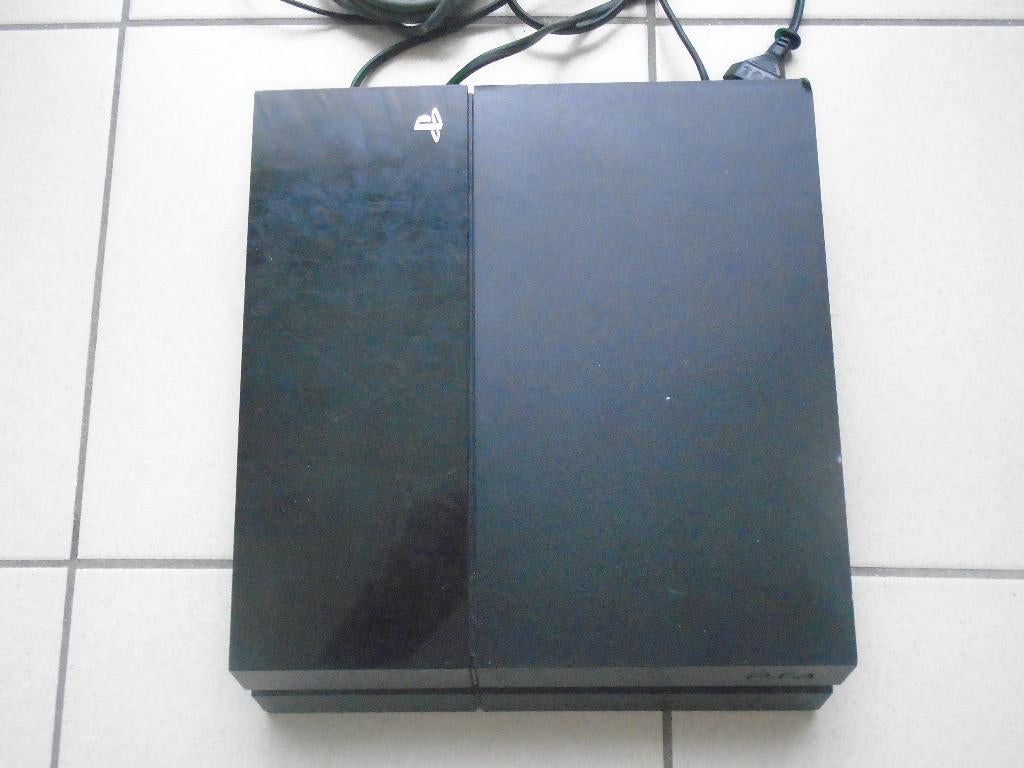 Playstation 4 met 1 consule, Games en Spelcomputers, Ophalen, Gebruikt, Met 1 controller