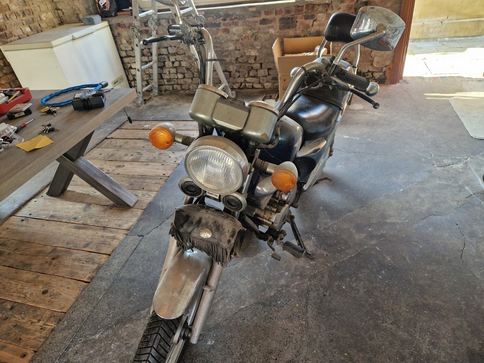 daelim 125, Vélos & Vélomoteurs, Enlèvement