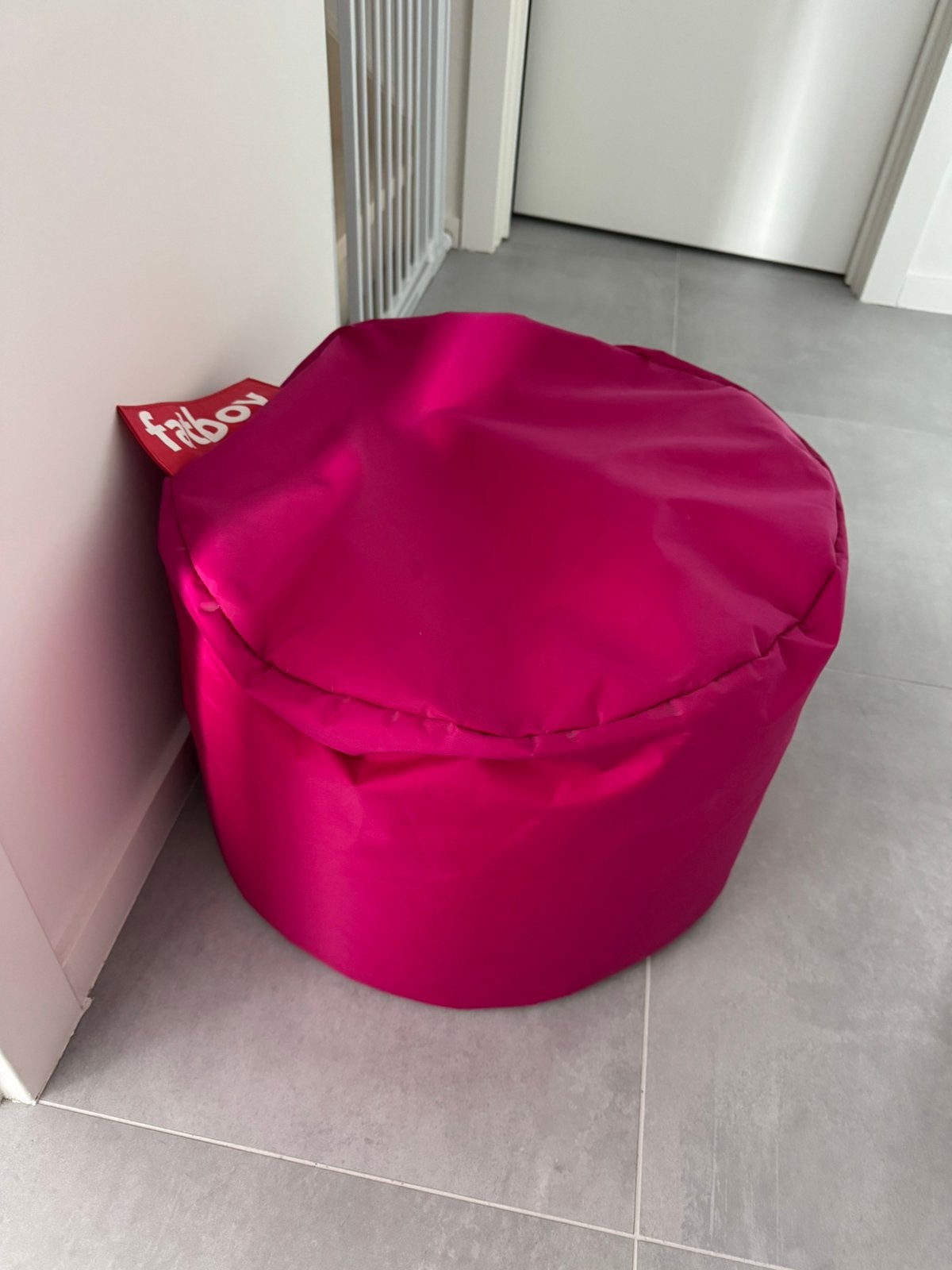 Roze poef fatboy, Huis en Inrichting, Zitzakken, Ophalen, Zo goed als nieuw, Roze