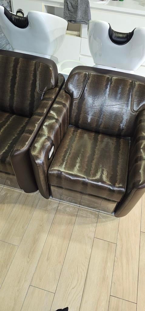 1 wasbak kapsalon , weg wegens vernieuwing,  goeie staat, Huis en Inrichting, Fauteuils, Ophalen