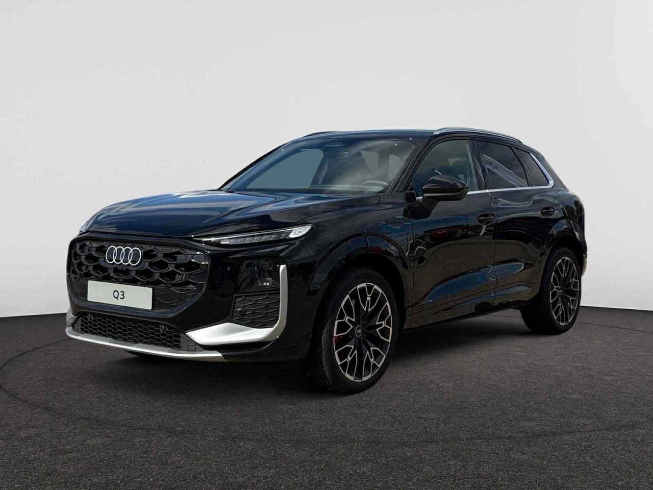 Audi Q3 SUV e-hybrid (PHEV) CORPORATE S 35 TFSI 275 PK S TRO, Auto's, Automaat, 48 g/km, Lederen bekleding, Zwart