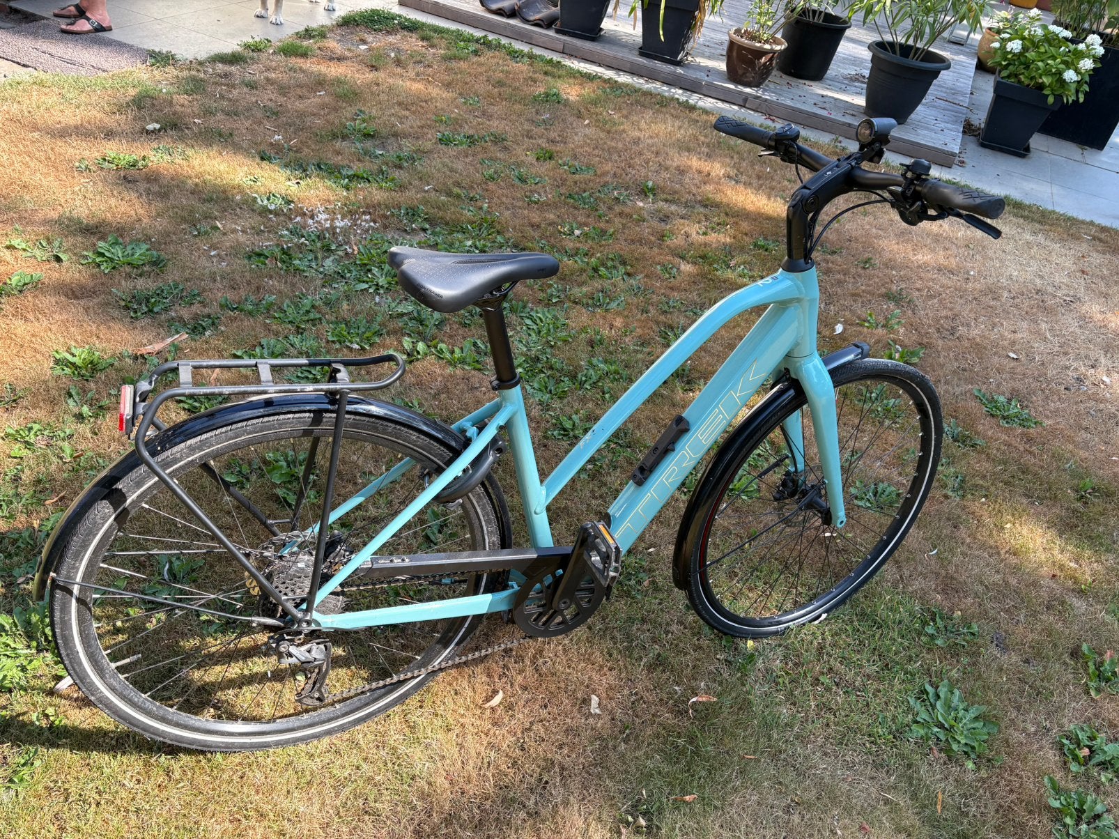 Trek FX 2 E-bike - lichtgewicht, Fietsen en Brommers, Ophalen, Zo goed als nieuw