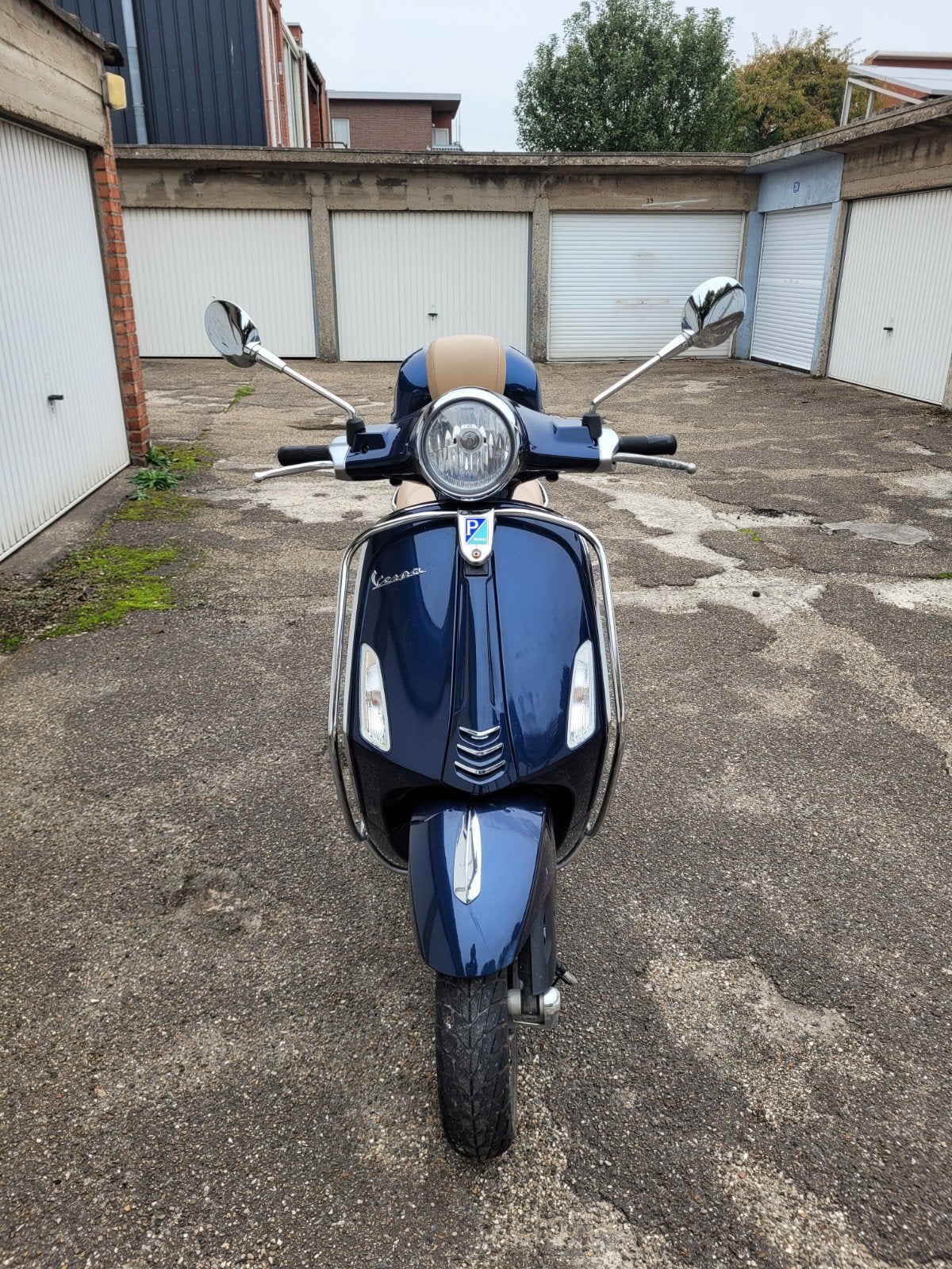 Vespa primavera 50cc 4 takt klasse b, Fietsen en Brommers, Ophalen, Overige modellen, Benzine, 50 cc