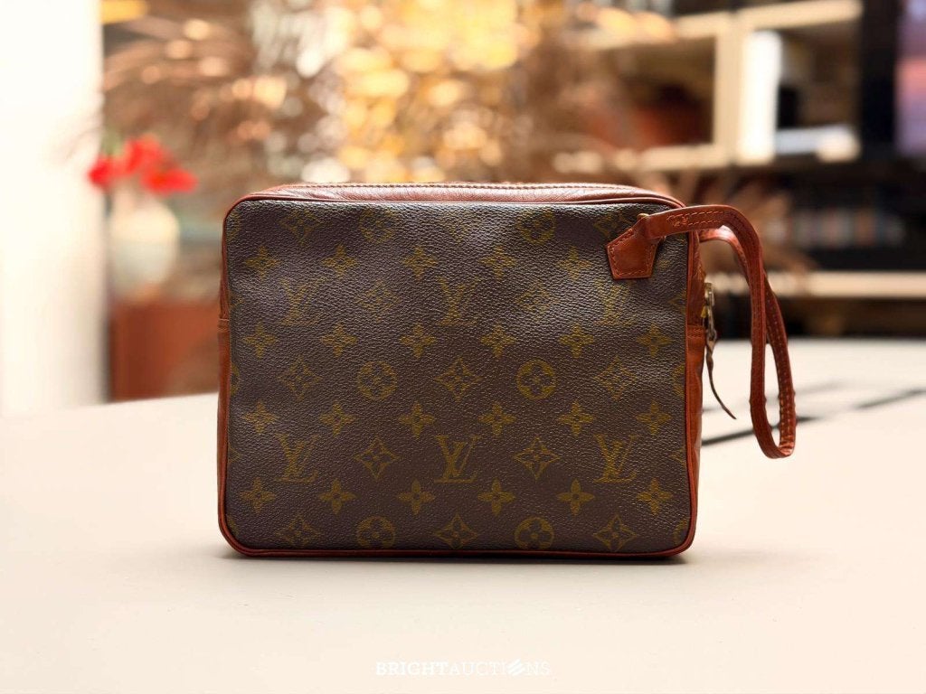 Louis Vuitton Monogram Sac Sports Clutch, Bijoux, Sacs & Beauté, Sacs | Sacs Femme, Niet ingevuld, Niet ingevuld, Comme neuf, Enlèvement