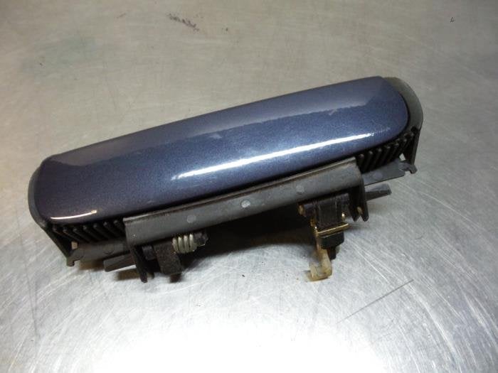 Poignée portière 4portes avant droite d'un Audi A6 (A6 97-, -, Audi, Utilisé, -