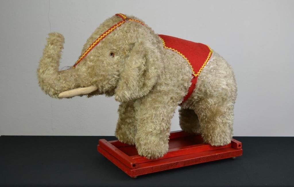 Grote oude Speelgoed Olifant op Wieltjes - Trekolifant, Antiek en Kunst, Antiek | Speelgoed, Ophalen of Verzenden
