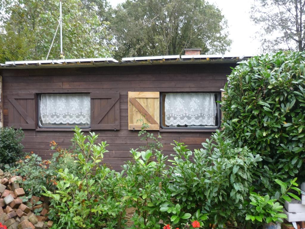 CARAVAN NOG TE KOOP, Particulier, Poêle