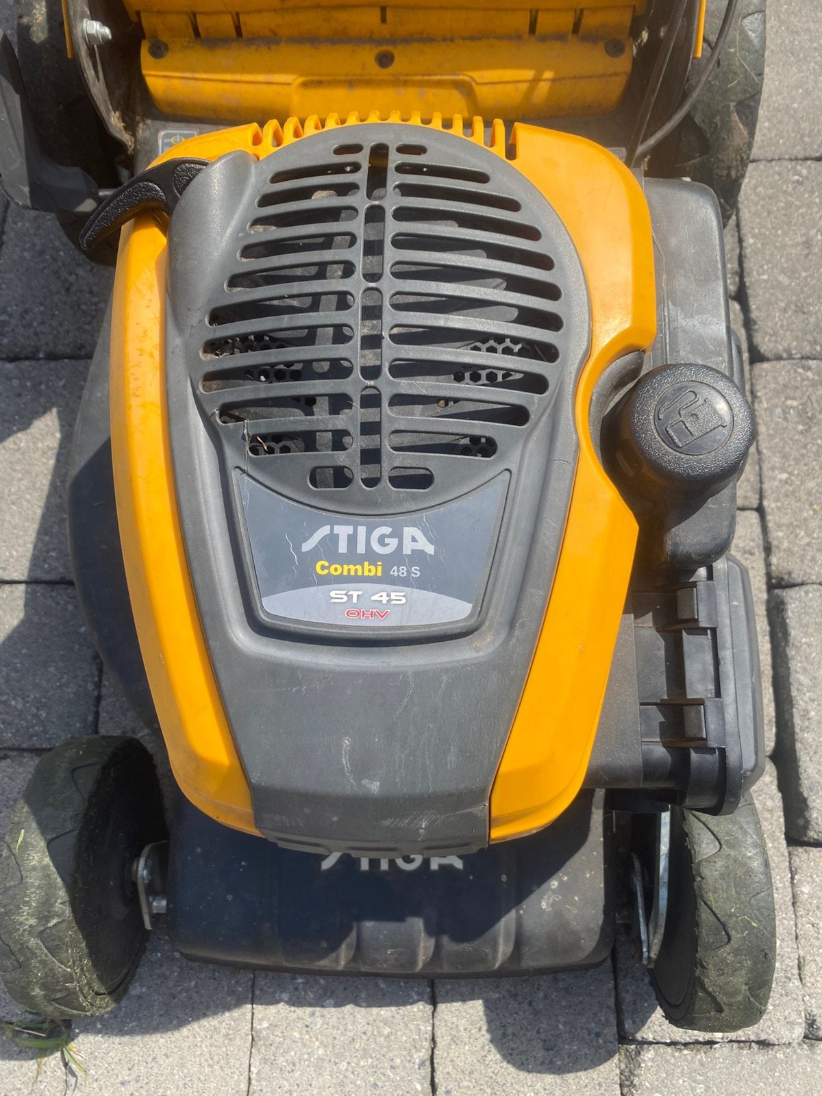 Perfect werkende stiga benzine 139 cc grasmaaier, Tuin en Terras, Grasmaaiers, Ophalen, Zo goed als nieuw