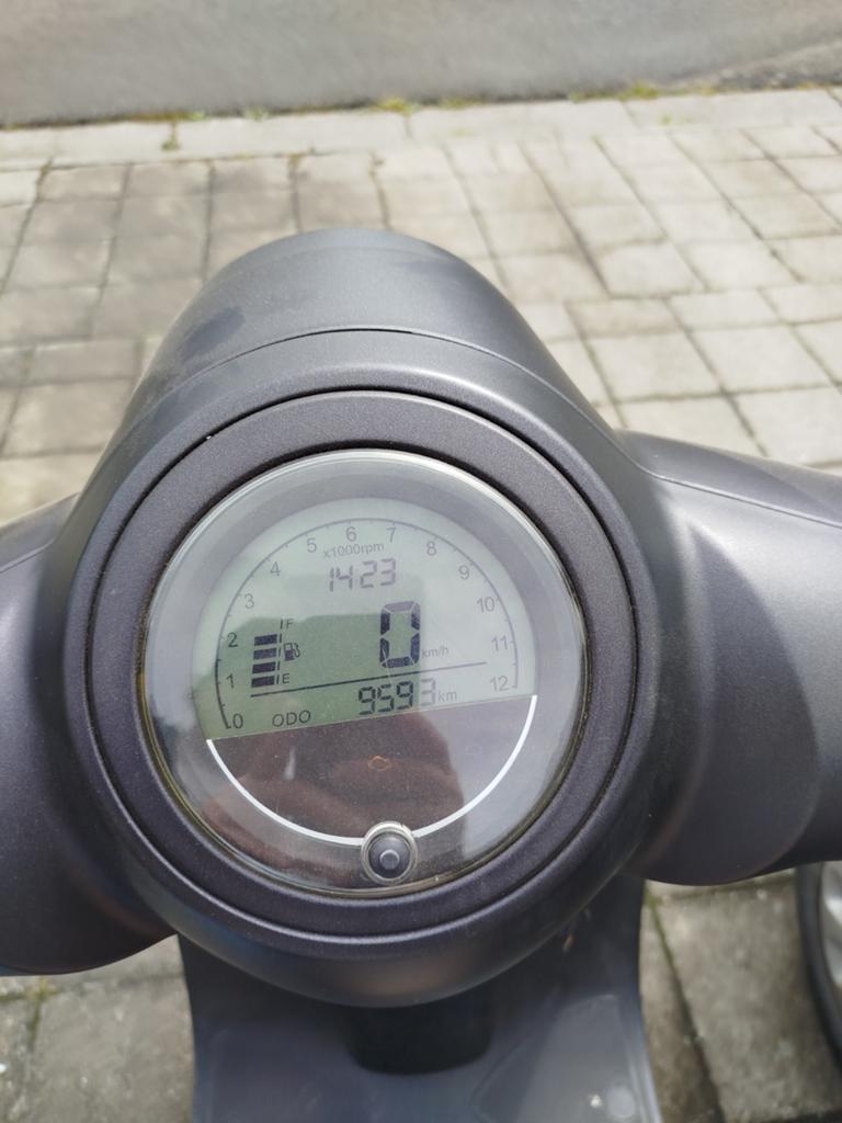 Scooter alfa London classe A, 9600 kilomètres , fonctionnait, Ophalen