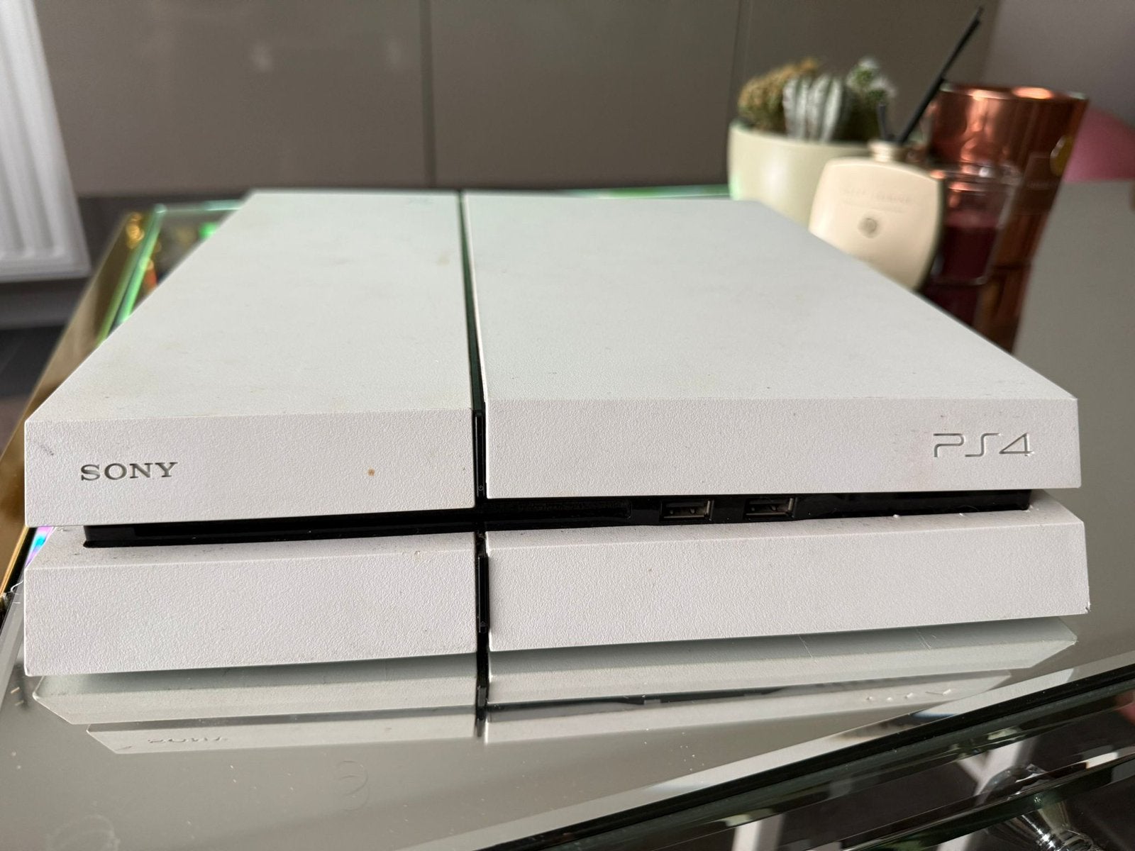 PS4 defect- voor onderdelen, Games en Spelcomputers, Spelcomputers | Sony PlayStation 4, Ophalen of Verzenden, Zo goed als nieuw