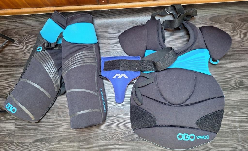 Keeperpak broek, borststuk, schelp OBO XS, Ophalen