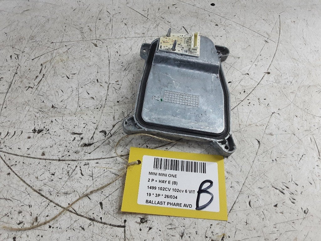 BALLAST DE PHARE XENON DROIT Mini Mini (F56) (90101131), Petuelring 130
80809  München, DE, Mini, Utilisé, Minikundenbetreuung@mini.de