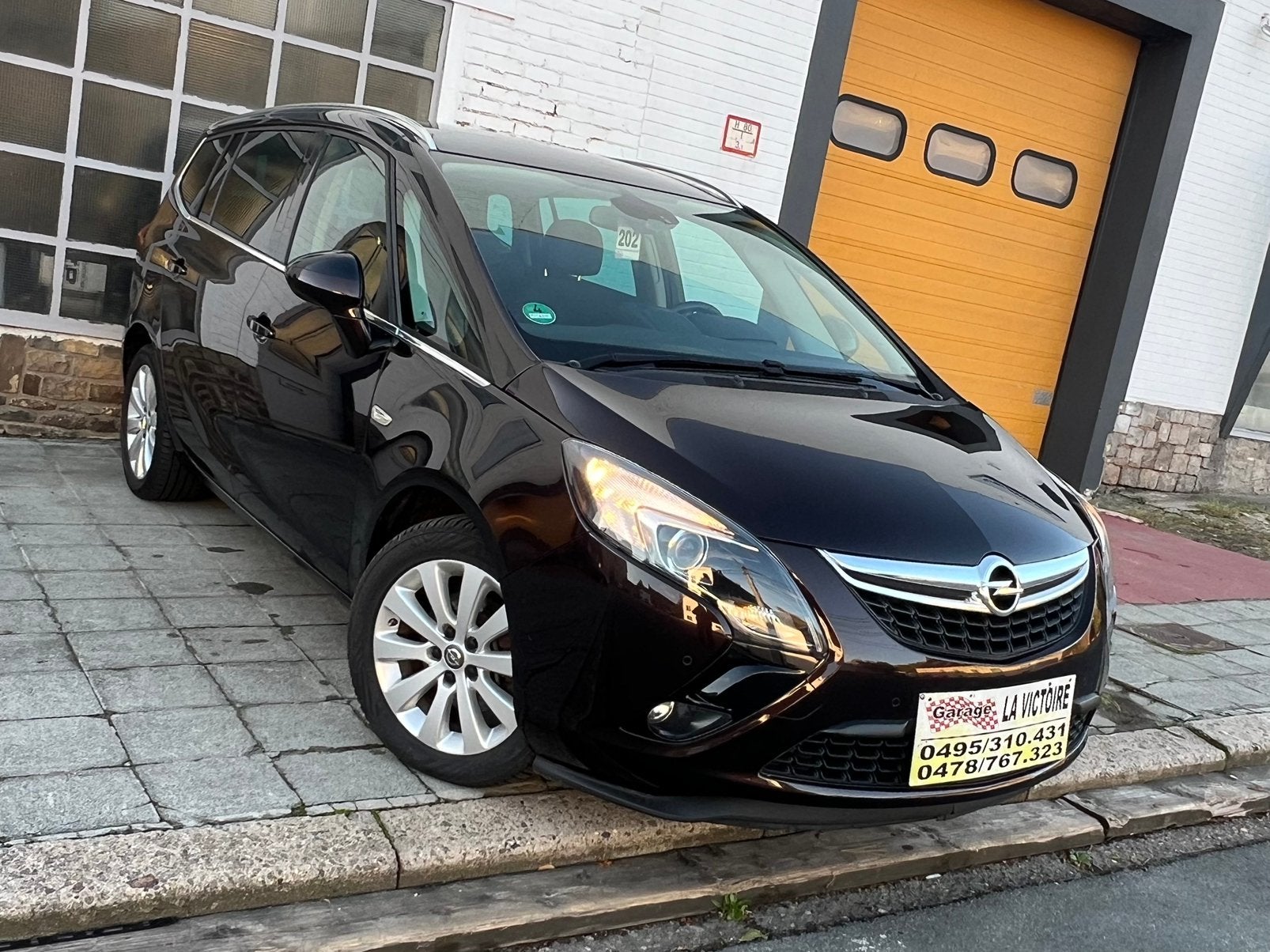 Opel Zafira Tourer 5 PLACES 1.4essence Euro 6b 0032478767323, Autos, Argent ou Gris, Euro 6, Entreprise, Boîte manuelle