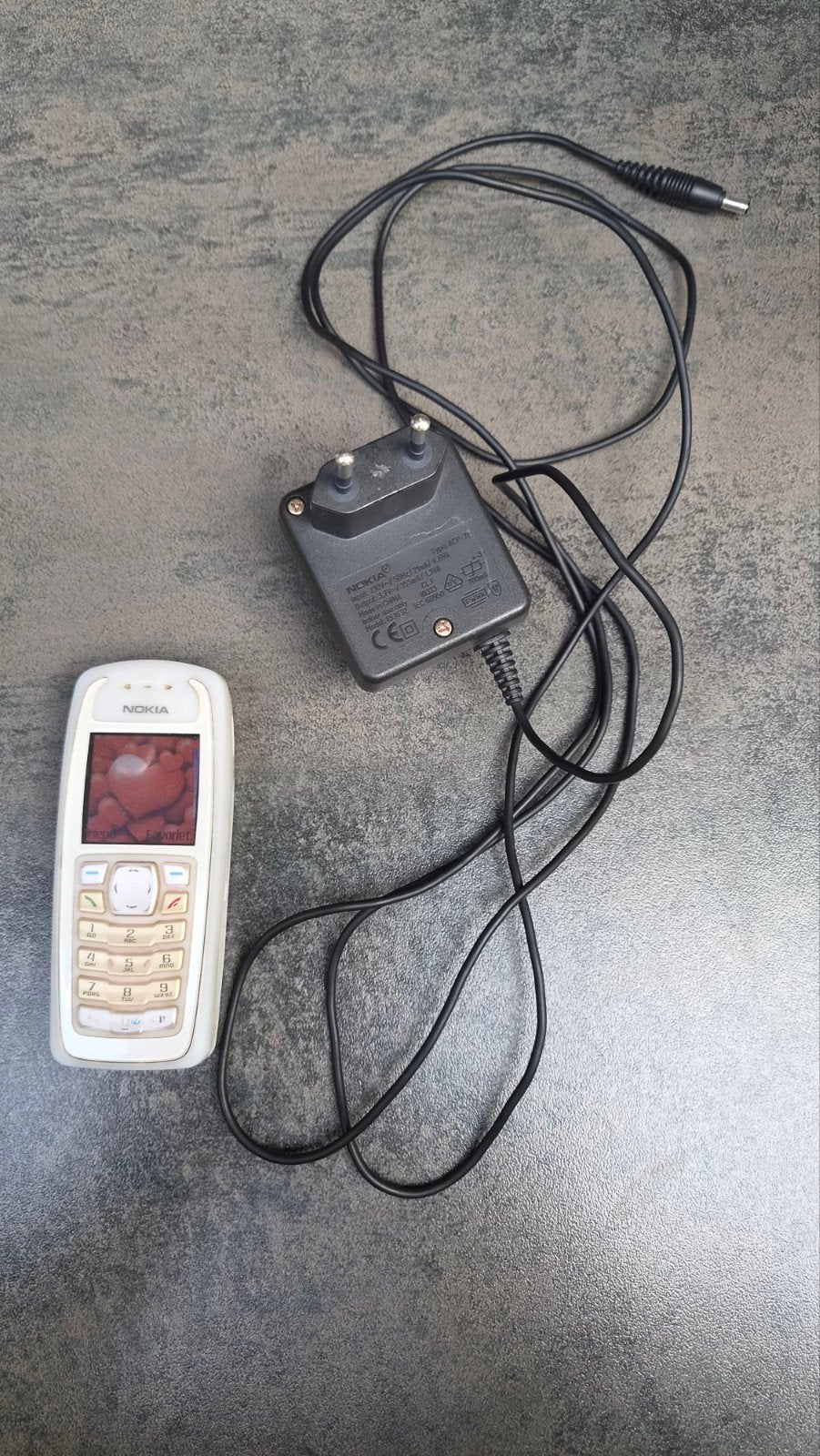 Nokia 3100 Aan/uit knop kapot, maar nog te bedienen, Télécoms, Enlèvement ou Envoi, Classique ou Candybar, Clavier physique, Utilisé