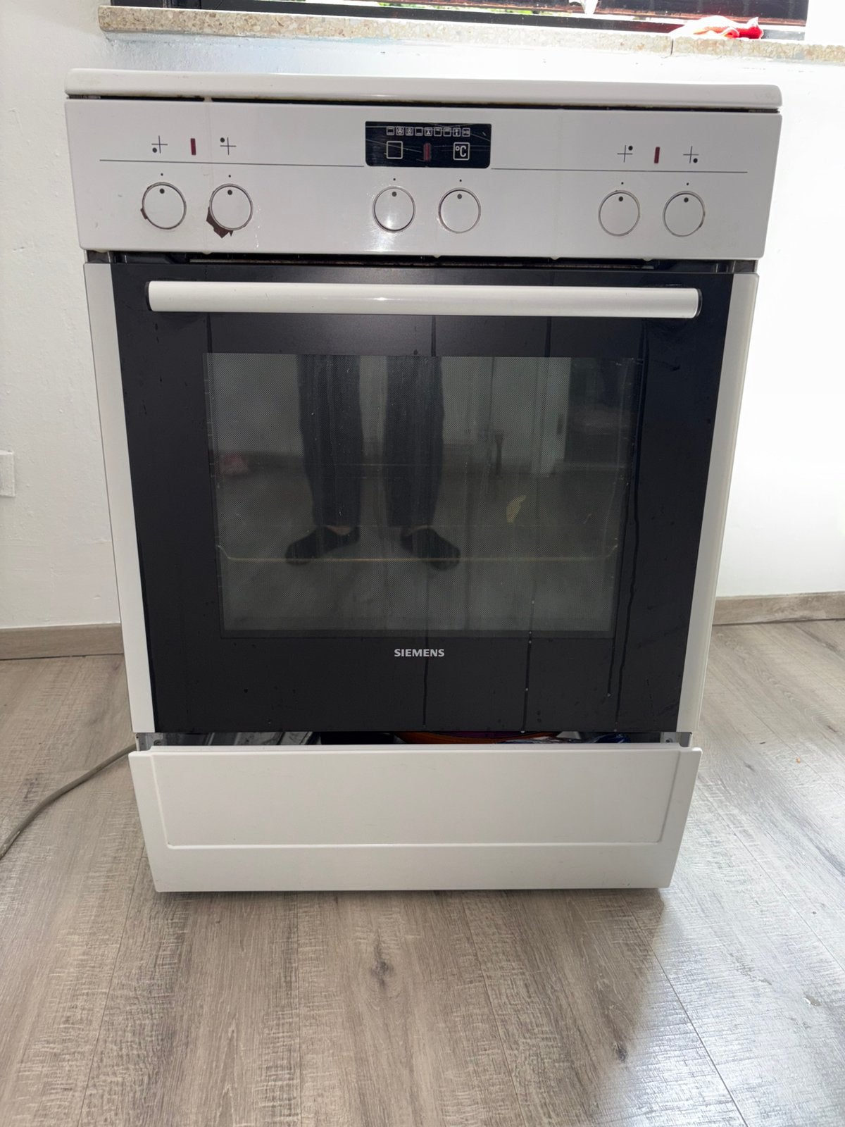 Siemens elektrische fornuis met keramische kookplaten, Electroménager, Cuisinières, 4 zones de cuisson, Comme neuf, Enlèvement