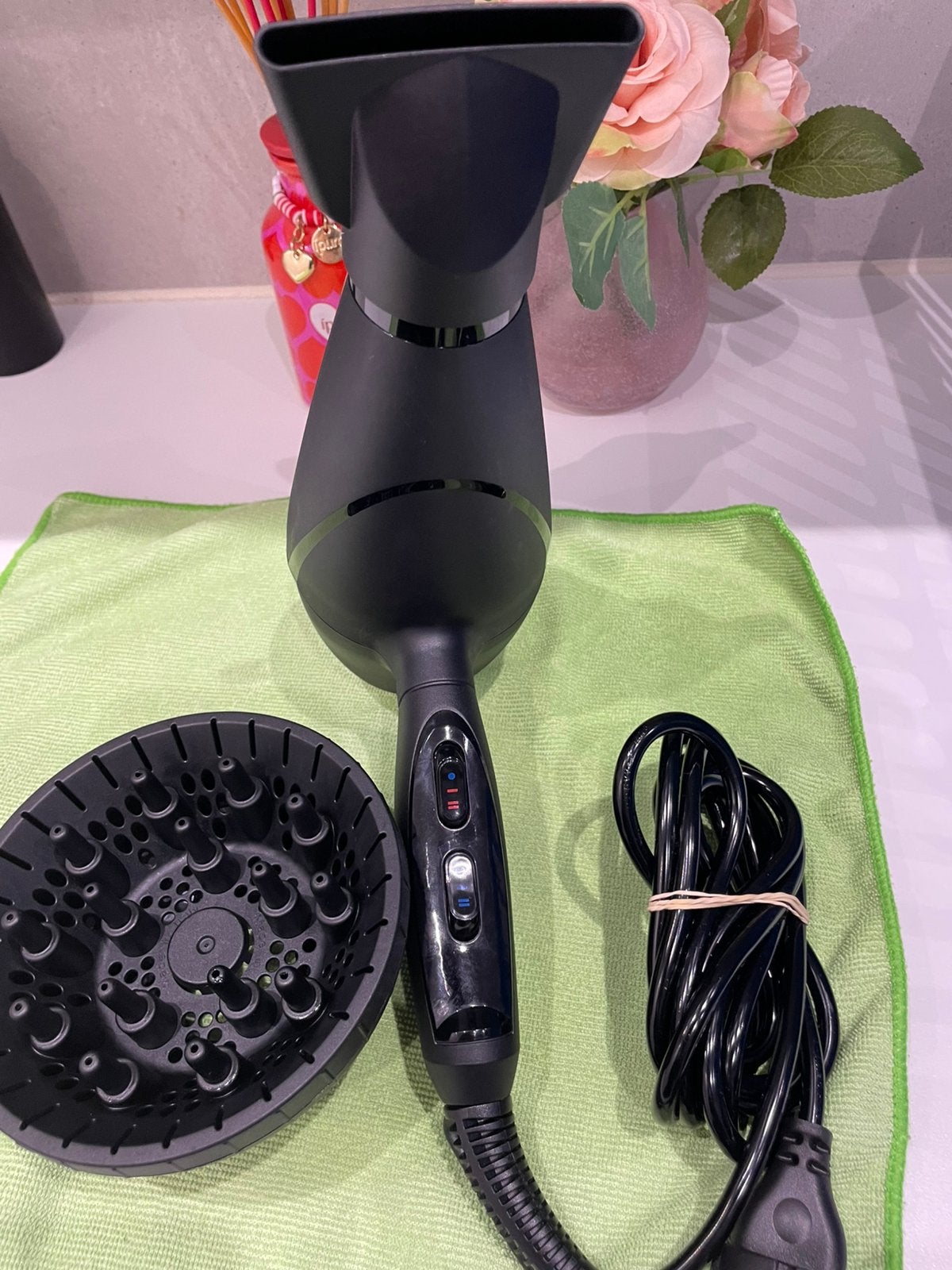 Sèche cheveux BaByliss Shine Pro +diffuseur, Ophalen, Zo goed als nieuw, Haardroger
