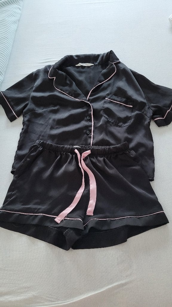 ensemble pyjama short dame taille 2XS, Kleding | Dames, Pyjama's, Ophalen of Verzenden, Zo goed als nieuw, Maat 34 (XS) of kleiner