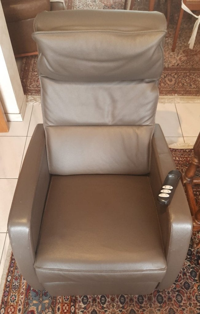 Relaxzetel Regas, leder, 2 motoren, Ophalen, Zo goed als nieuw, Eenpersoons, Hout
