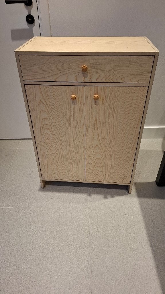 Schoenkast, Ophalen, Gebruikt