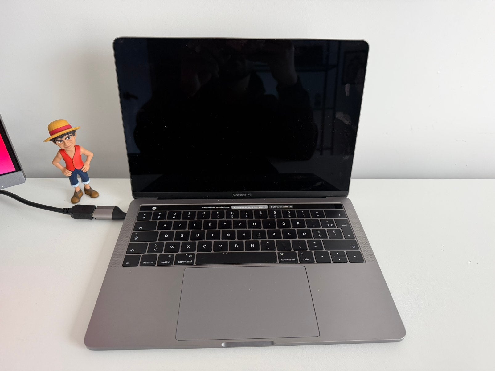 Macbook Pro Touchpad voor onderdelen, Ophalen of Verzenden, Zo goed als nieuw, MacBook