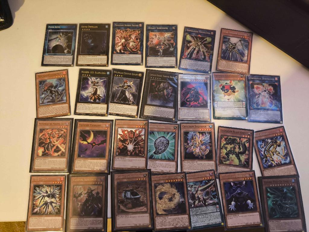 45+ Yu Gi Oh kaarten [5/5], Ophalen, Nieuw, Meerdere kaarten, Foil