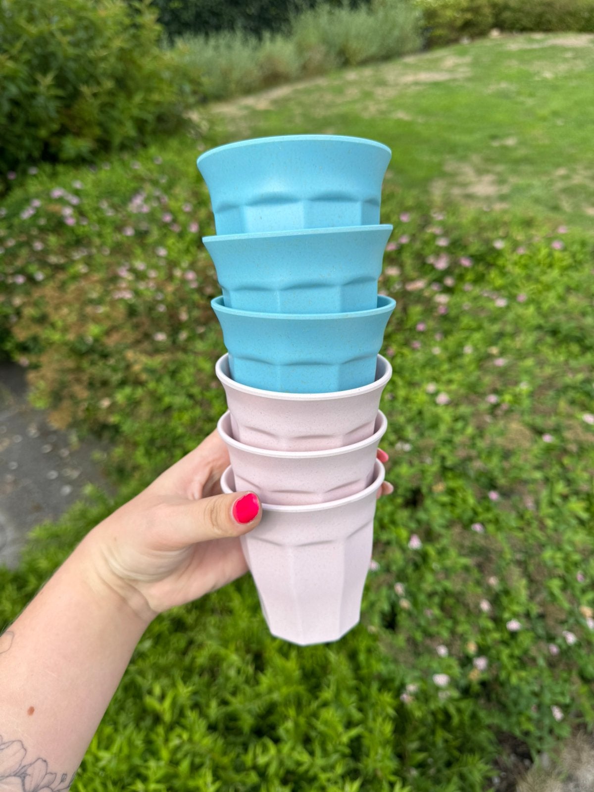 6 onbreekbare kunststof/melamine drinkbekers, Huis en Inrichting, Ophalen, Zo goed als nieuw, Kunststof, Overige typen