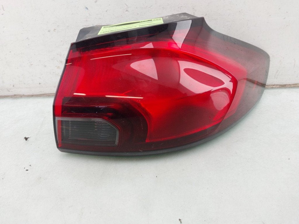 FEU ARRIÈRE DROIT Opel Zafira Tourer (P12), Opel, Opel Automobile GmbH, Utilisé, Kontakt-opel@opel.com